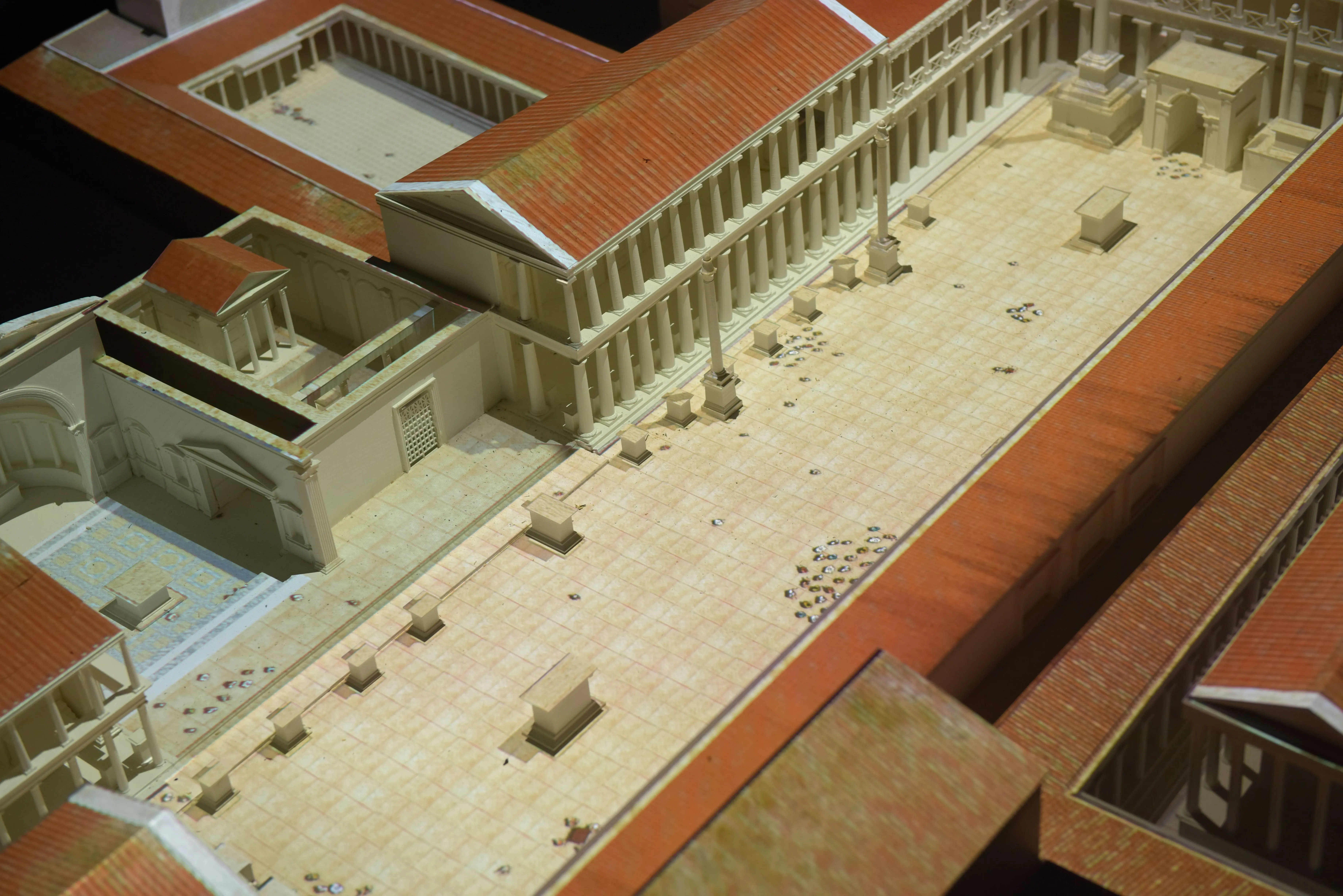 Comfort & Safety at Pompeii: Heat, Sun, Shoes, and Pace